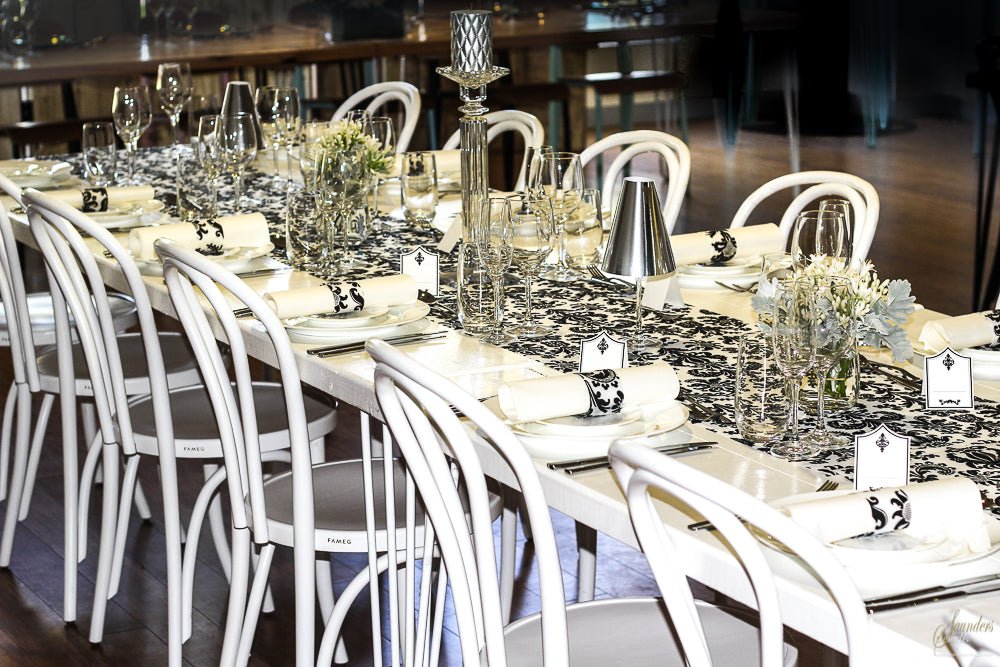 Table Runners Gold & Black(Royale Design) - Place Matters