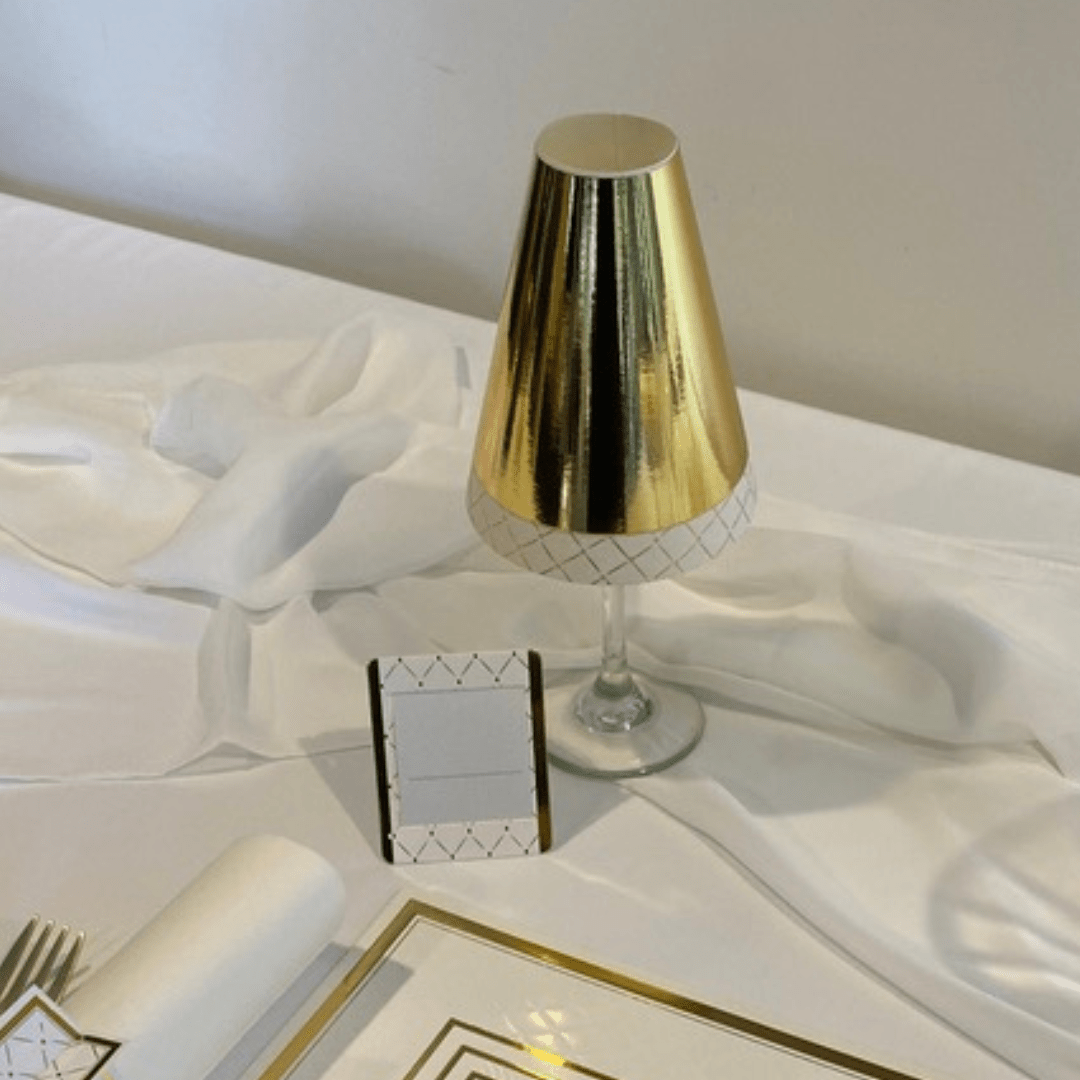 gold place cards
