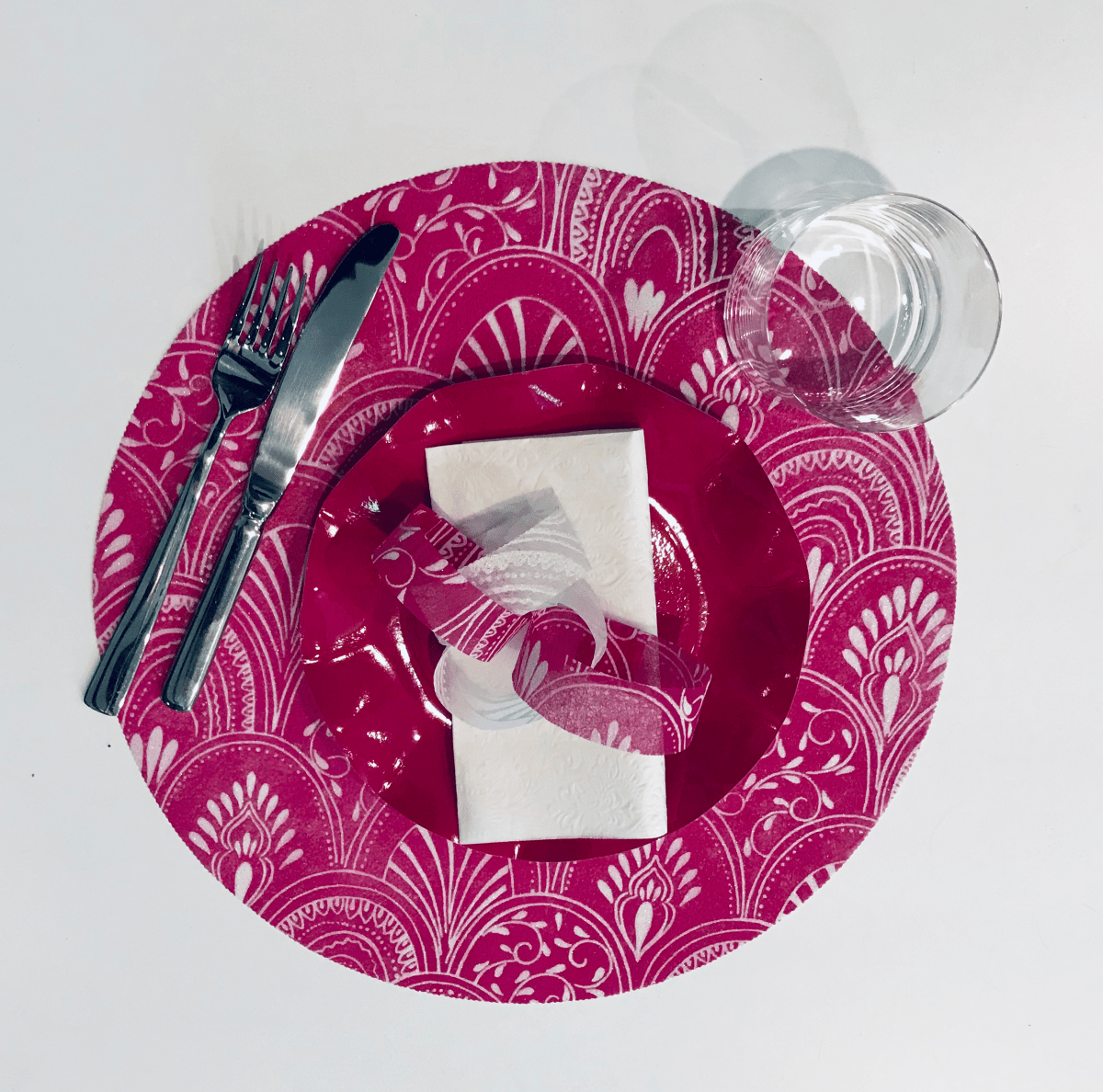 Milano Design Round Placemats – Black | Place Matters (Pack of 20) - Place Matters